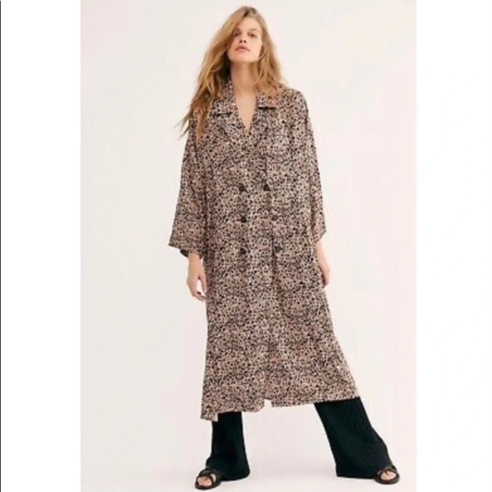 NWT Free People Daria Leopard Maxi Shirtdress Duster Size Large.